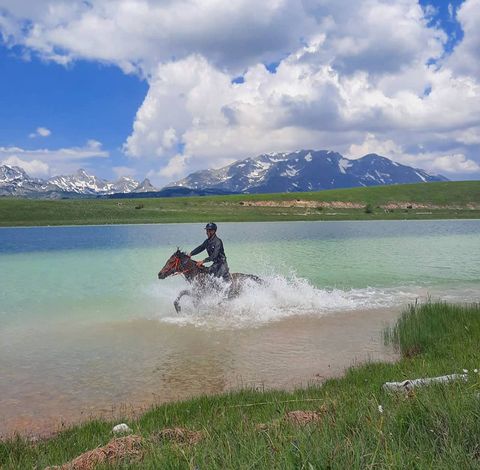 Đavolje i Riblje jezero kroz jezersku visoravan 1